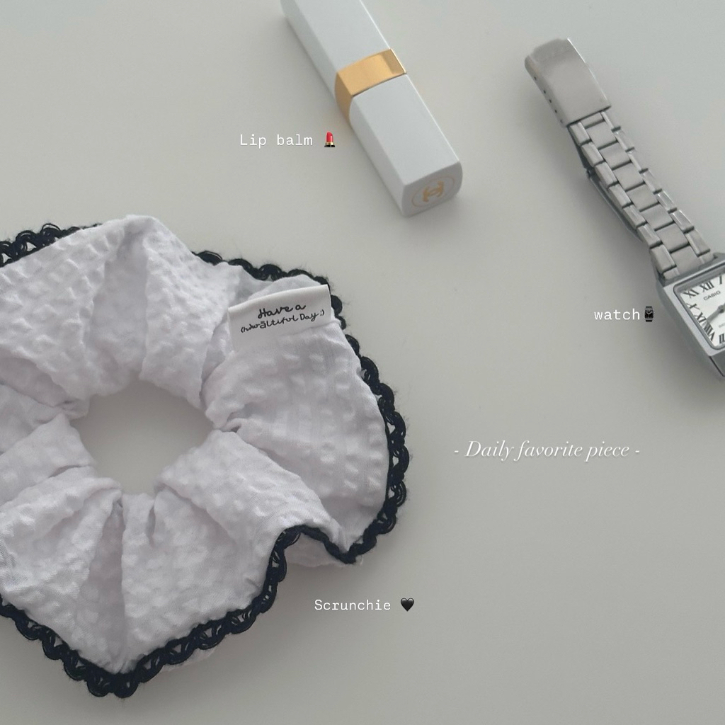 Daylilt Scrunchie 🌤✨ Handmade | By Whale52hz.Studio #ยางรัดผม #แฮนด์เมด