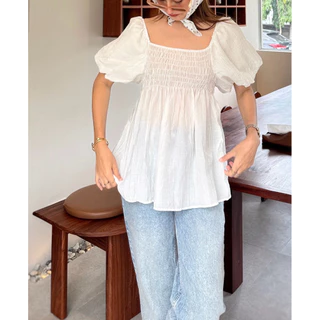 MALLOW BLOUSE (เฉพาะเสื้อ) เสื้อแขนบอลลูน ทรงคอเหลี่ยม สม็อคช่วงอกทั้งหน้าหลัง