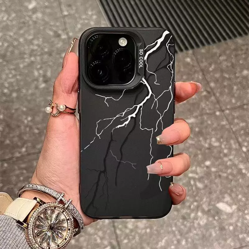 🔥ส่งจากไทย🔥แนวโน้มแฟชั่นฟ้าผ่า เคส IPhone 15 11 13 14 เคส 16Pro Max XR พสัส13 12 Pro 7 8 Plus SE X Xs Max Hard Case