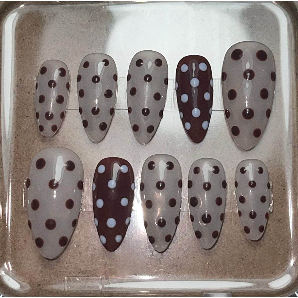 pokadot nails เล็บปลอมสำเร็จรูป (งานhandmade) #umeko
