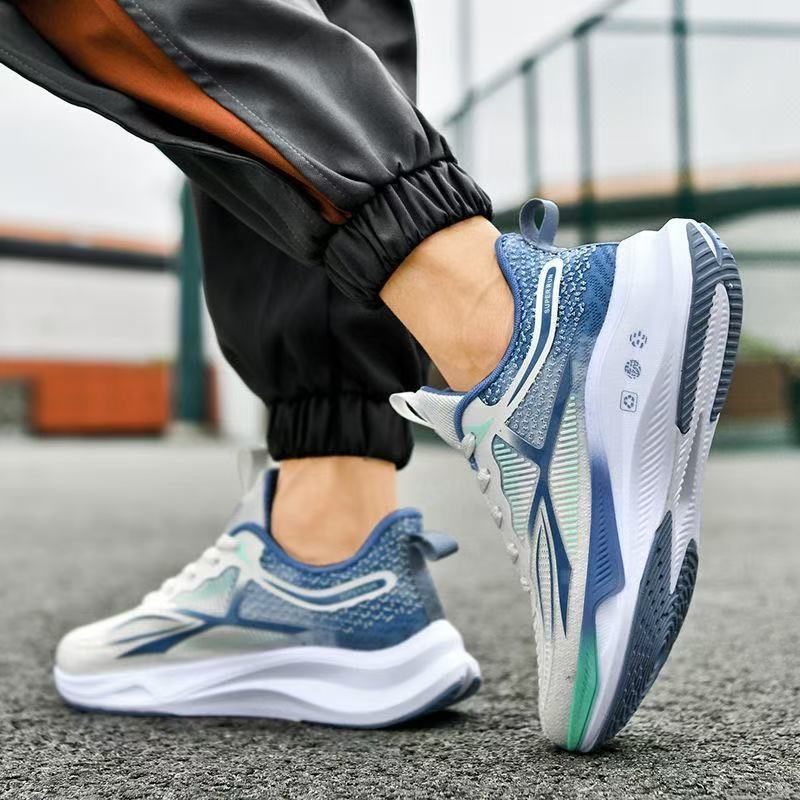 รองเท้าผ้าใบผู้ชาย พื้นนิ่ม เบา สวมใส่สบายเท้า ราคาดีโดนใจทุกวัยพื้นนิ่มสุดๆ Sneakers - รูปที่ 4