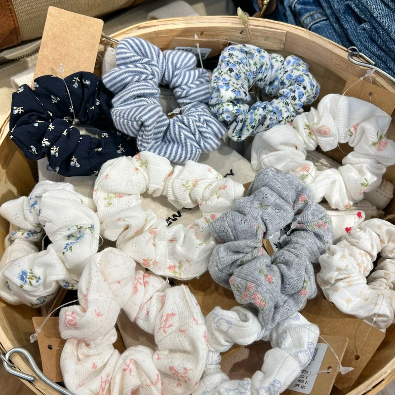 [พร้อมส่งจากไทย] BrandyMelville scrunchie ยางมัดผม