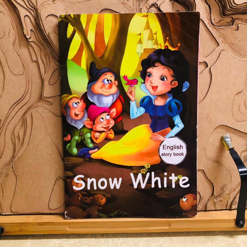 ด053 Snow White Snow White
