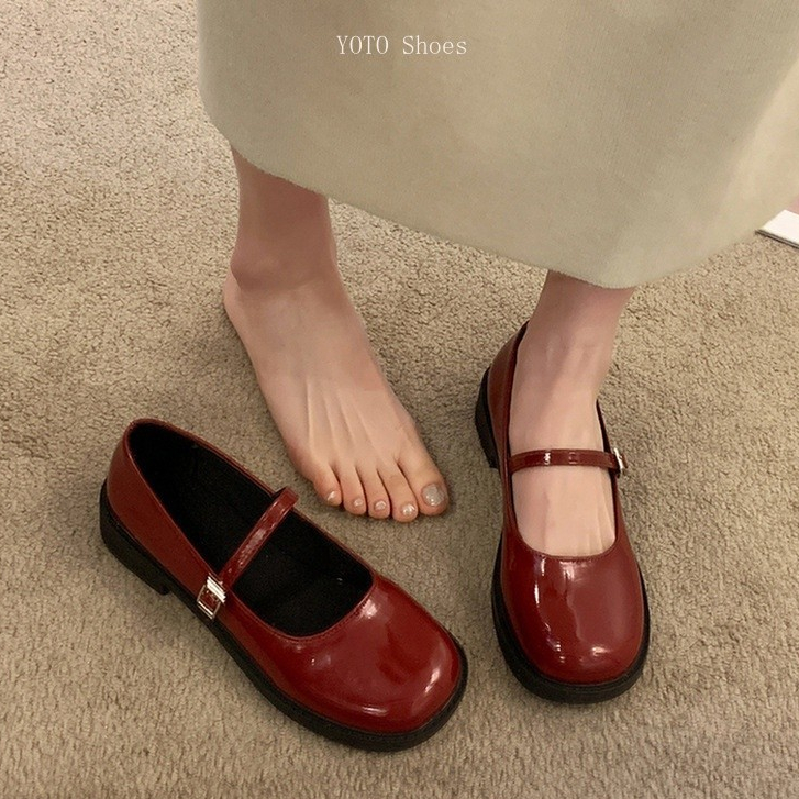 รองเท้าแมรี่เจนวินเทจ รองเท้าส้นแบน สีแดง หัวกลม น้ำหนักเบา สวมใส่สบาย ใส่เที่ยวใส่ทำงานได้