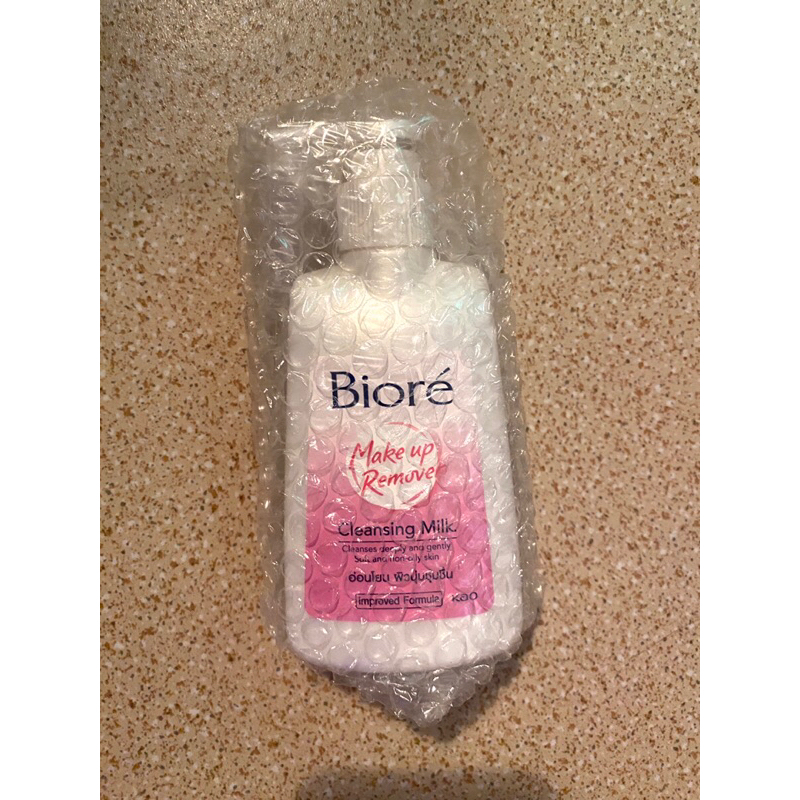 biore cleansing milk 180ml