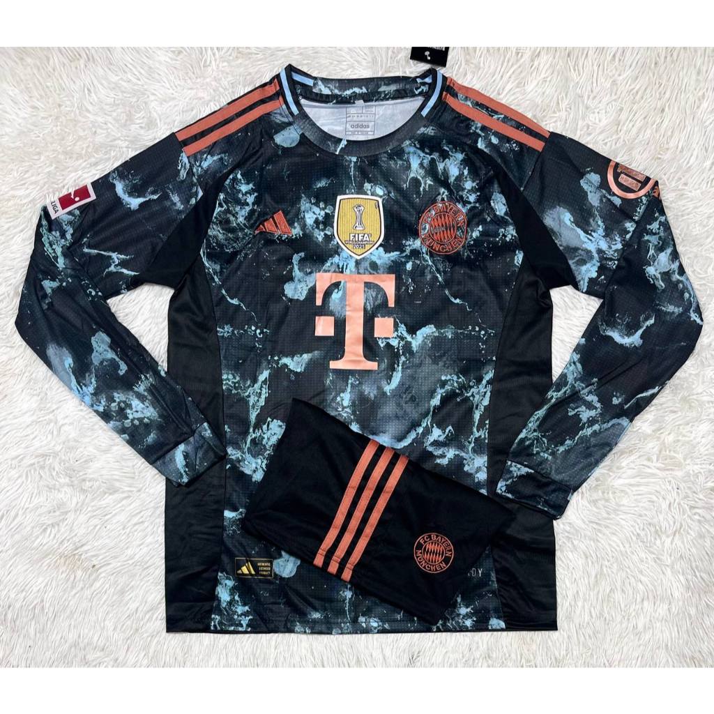 เสื้อฟุตบอล ทีมBayern แขนยาว เสื้อพร้อมกางเกงชุดกีฬาเนื้อผ้าดีใส่สบาย2024/2025