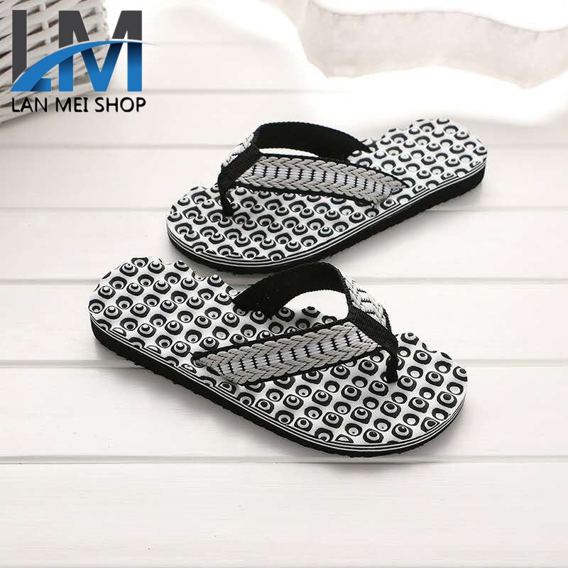 【จัดส่งด่วนพิเศษ! 】LM--รองเท้าแตะนวดชายหาดฤดูร้อนแบบใหม่สำหรับผู้ชาย ขนาดปกติ