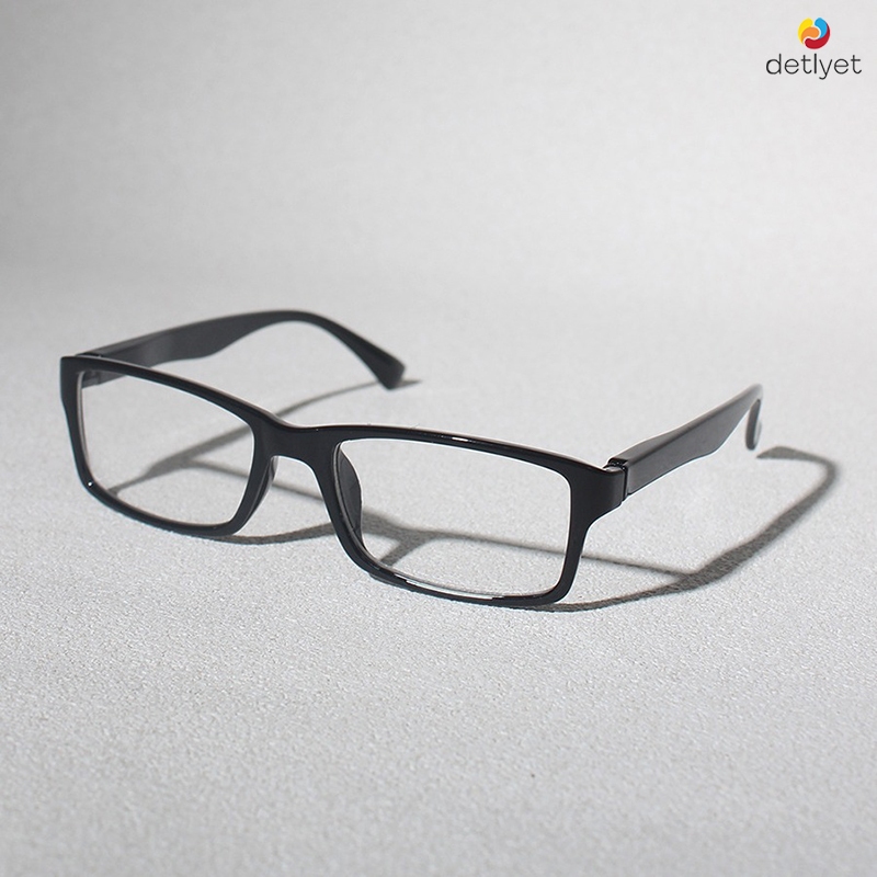 COD🌷แว่นกรองแสงสีฟ้ากรอบเหลี่ยมเล็กาY2Kแฟชั่นสไตล์เกาหลีสวมบทบาทหวานเรียบง่ายเบาพิเศษแว่นตาผู้ชายและผู้หญิง-detlyet