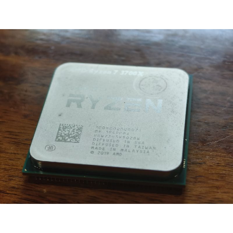 CPU AMD Ryzen 7 3700x 8c/16t Socket AM4 ใช้งานปกติ เร็วแรง มือสอง