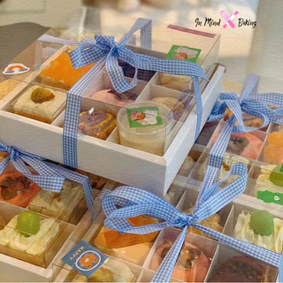 กล่องขนม 9 ช่อง +หน้าต่างฝาใส PVC สุดหรู (แพค5 ใบ,แพค10ใบ)