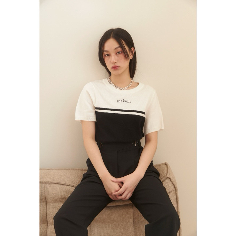 พร้อมส่ง code fashion& VDO ลด 30 % maison KEEPS | Pacific Knitted Tops เสื้อไหมพรมคอกลม ปักโลโก้ maison new with tag