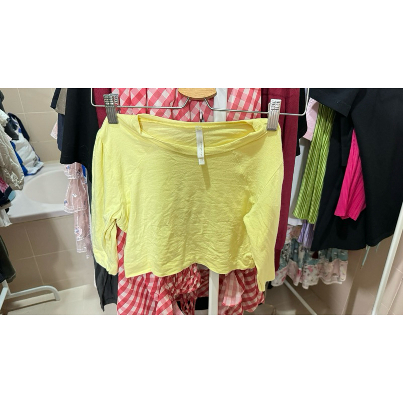เสื้อครอป เหลือง แท้ landmee ผ้ายืดนิ่ม s