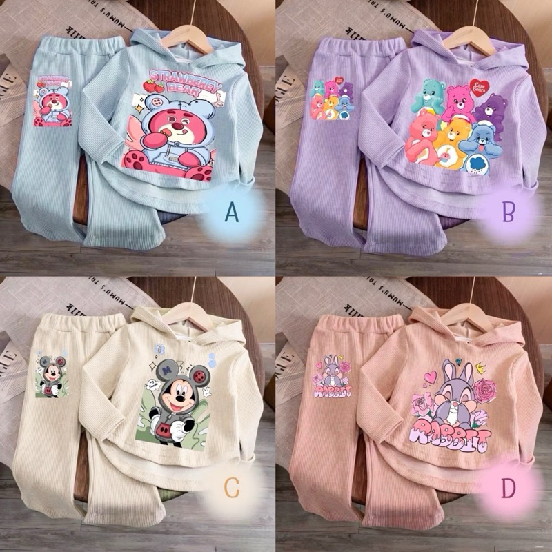 พร้อมส่ง ชุดเซตเสื้อฮู๊ดลายการตูน