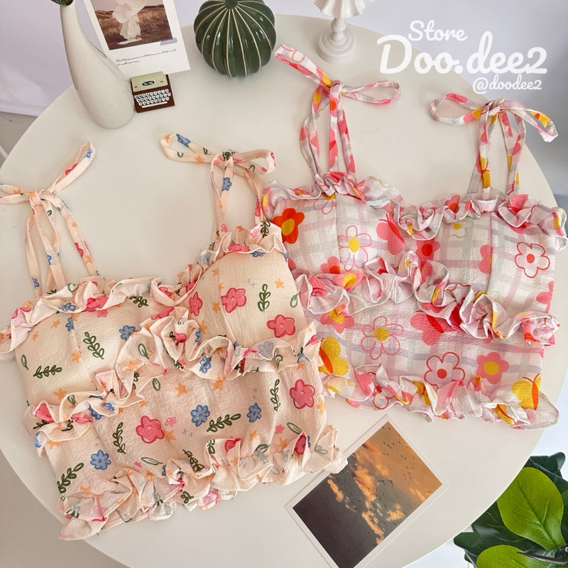 DOODEE2 เสื้อสายเดี่ยวผูกไหล่ เสริมฟองน้ำ แต่งระบายๆรอบตัว