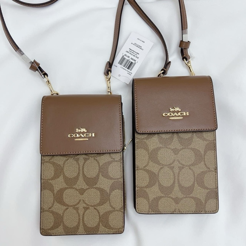 พร้อมส่งที่ไทย COACH CM234 NORTH SOUTH PHONE CROSSBODY ใส่ Iphone promax ได้