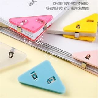 คลิปหนีบ มุมกระดาษ 1 ชิ้น คลิปหนีบกระดาษ ทรงสามเหลี่ยม (พร้อมส่งค่ะ)BS23
