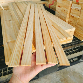 ไม้สนมือ1 พร้อมไสเรียบ 4 ด้านขนาด หนา 0.5 เซน กว้าง 3.5 เซน …
