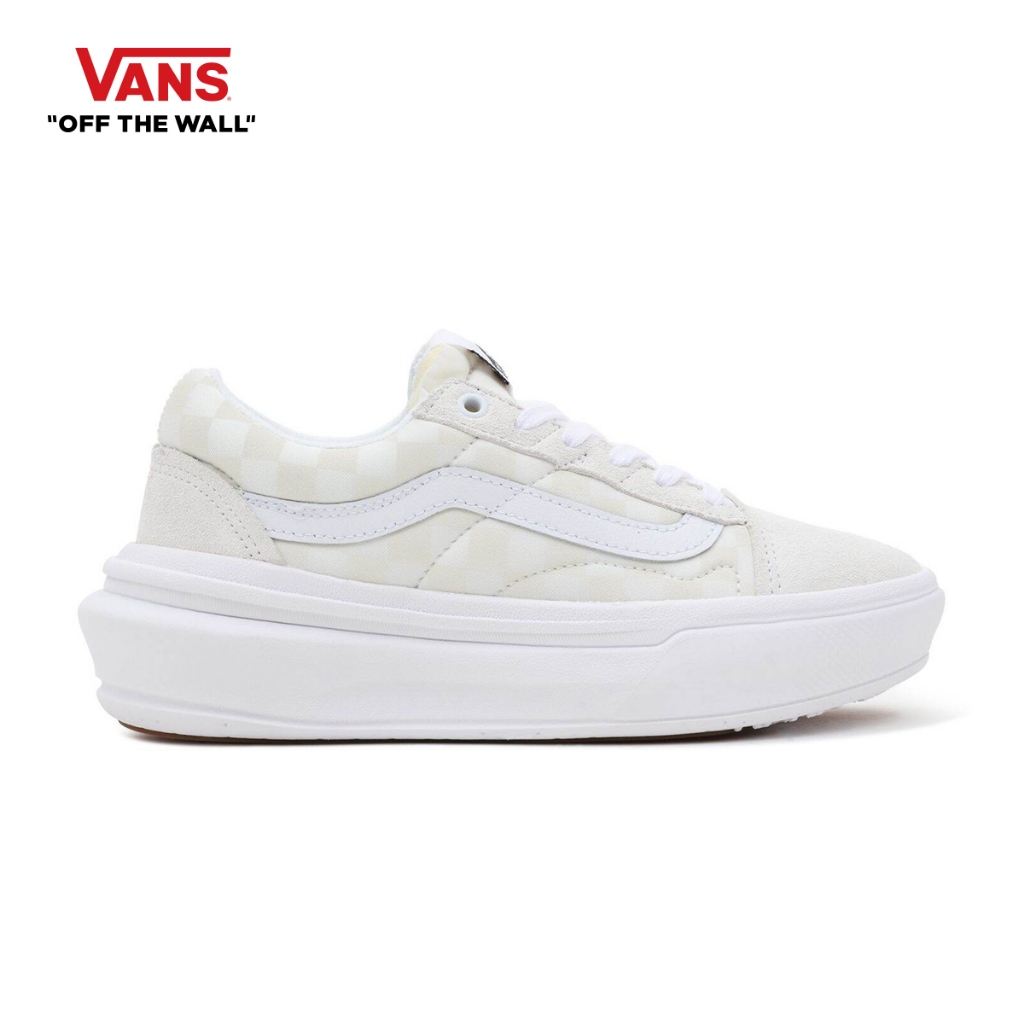 VANS OLD SKOOL OVERT CC-CHECKERBOARD WHITE/CHECK รองเท้า รองเท้าผ้าใบ ผู้ชาย ผู้หญิง