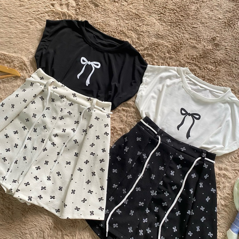ชุดเซทโบว์3ชิ้น เสื้อครอปลายโบว์+กางเกง+เชือก