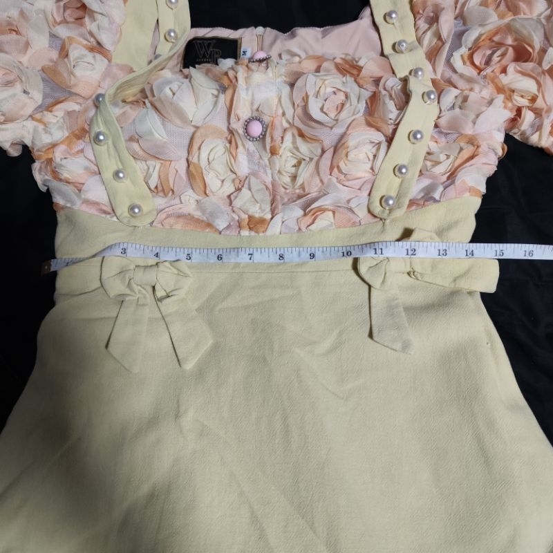 WR studio เดรส3D size M อก34เอว28สะโพก38ยาว32นิ้ว