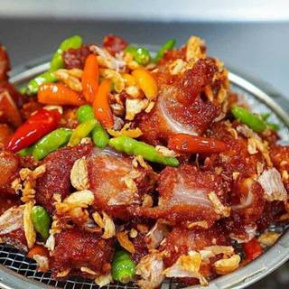 แหนมกระดูกอ่อนใบพาย ถุงละ 500 - 1,000 กรัม  รสชาติกลมกล่อม ป…