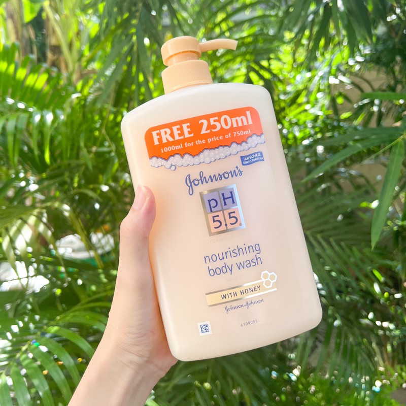 Johnson ครีมอาบน้ำ Ph5.5 ขนาด 1000ml