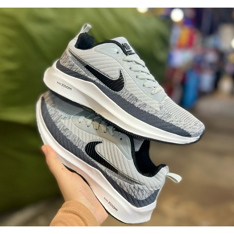 รองเท้าผ้าใบ มี10สี ไซด์36-45ให้เลือก(แนะนำให้สั่งเผื่อ1ไซร้) ใส่ได้ทั้งผู้หญิงและผู้ชาย