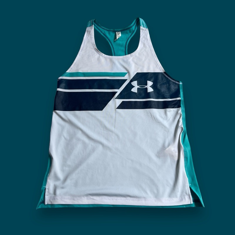 เสื้อกล้าม UNDER ARMOUR มือสอง