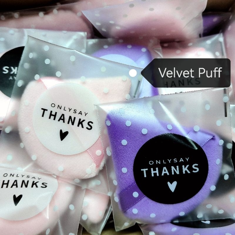 Velvet Puff พัฟแต่งหน้ากำมะหยี่เนื้อนุ่ม