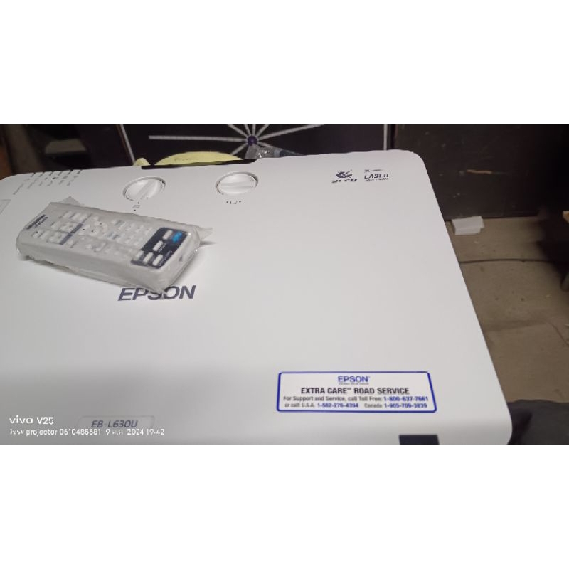 โปรเจคเตอร์ laser epson l630u