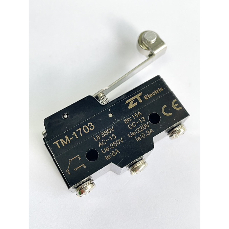 ลิมิตสวิทซ์ TM-1703 (แพ็ค1ตัว)Enclosed Limit switches Micro Switch TM-1701 ไมโครสวิทช์ 15A250V TM 1701 ยี้ห้อZT/PNC