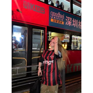 CLIFF แขนสั้นผู้ชาย เสื้อยืดลายทาง คอกลม เสื้อผู้หญิง ชุดคู่รัก สีผสม แบบหลวม