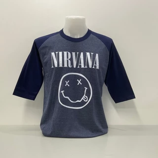 เสื้อสโลปแขนสามส่วนคอกลมมีลายสกรีนทรงตรงใส่ใด้ทั้งชายหญิง