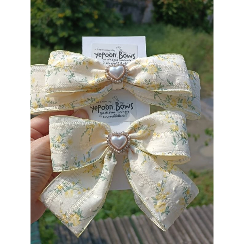 โบว์ติดผมทรงเจ้าหญิง  งานซ้อนผ้าอยู่ทรง น่ารักมากมีหลายสี ราคาถูก Shopee Lazada