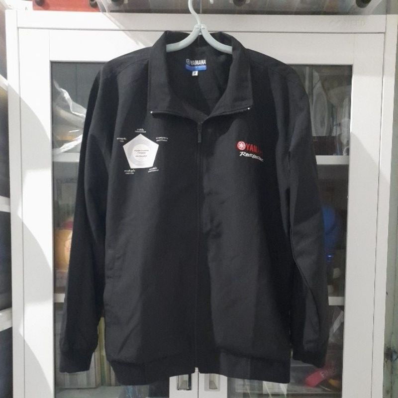 เสื้อแจ็คเก็ต Yamaha ของใหม่สวยงามมากๆ
