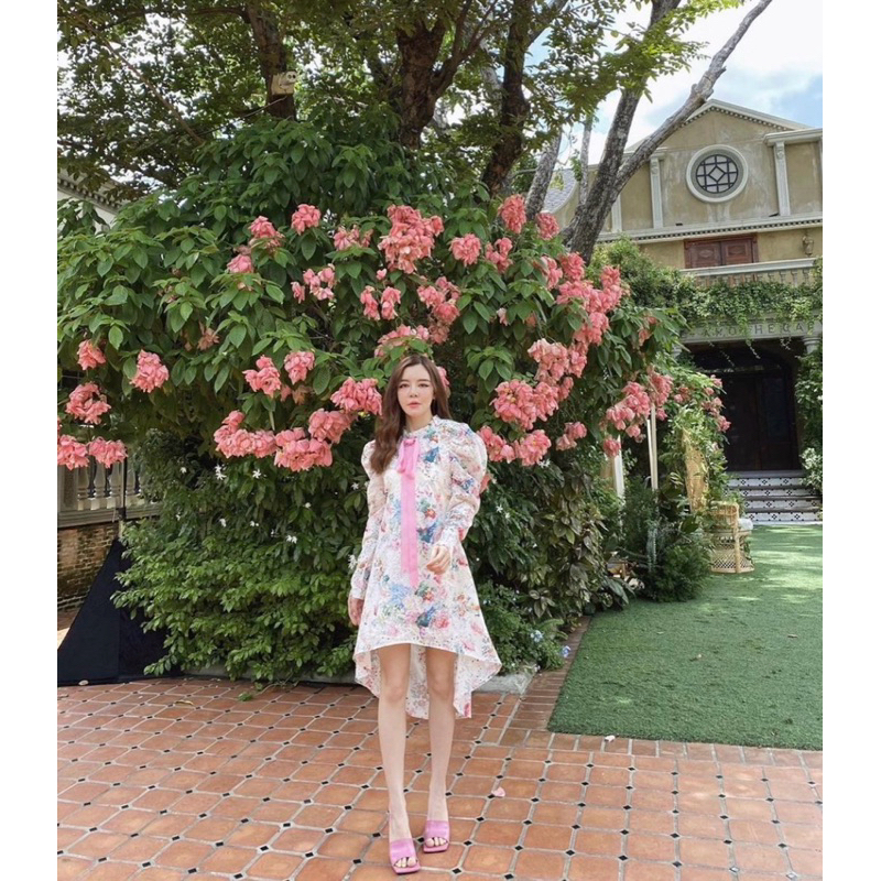 สินค้ามือสอง👗 FLAT2112 UNIVERSAL QUEEN DRESS Size S