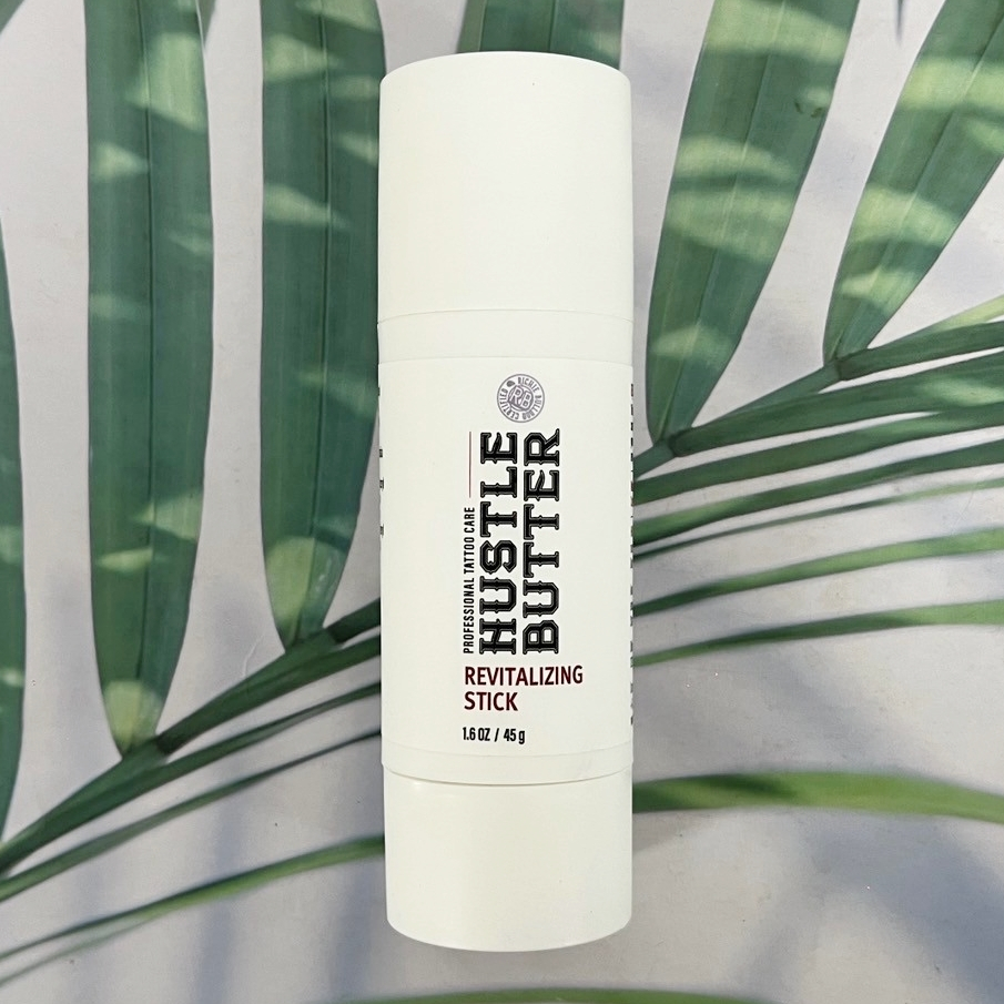 (Hustle Butter®) Revitalizing Stick 45 g บาล์มบำรุงผิวหลังสัก ผลิตภัณฑ์ดูแลรอยสัก
