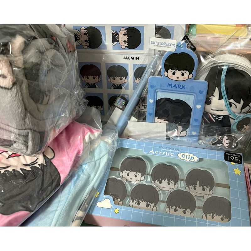 [พร้อมส่ง] MoshiMoshi x NCT DREAM มาร์ค อินจุน เจโน่ แฮชาน แจมิน เฉินเล่อ จีซอง หมอน ตุ๊กตา แสตนดี้ 