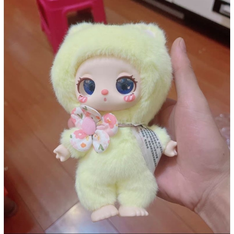 LIILA'S LUCKY CAT พร้อมส่ง แกะกล่องเช็ดการ์ด