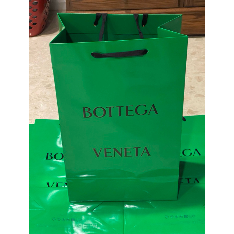 ถุงกระดาษของแบรนด์ Bottega แท้100%