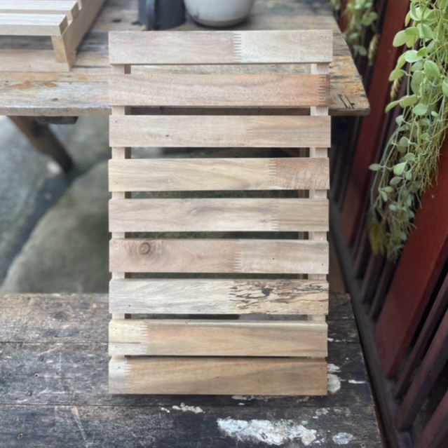 พาเลทไม้ยางพาราประสาน ไม้กระถิน พื้น ทางเดิน ชั้นวางของ เอนกประสงค์ขนาด30x50x6cm. - รูปที่ 3