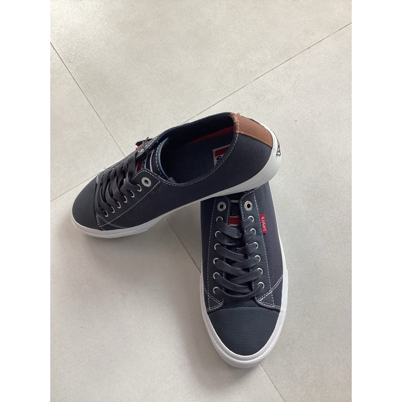 รองเท้า Levi’sผ้าใบสียีนส์ Sneaker Nail Lo 501 สุดเท่ห์