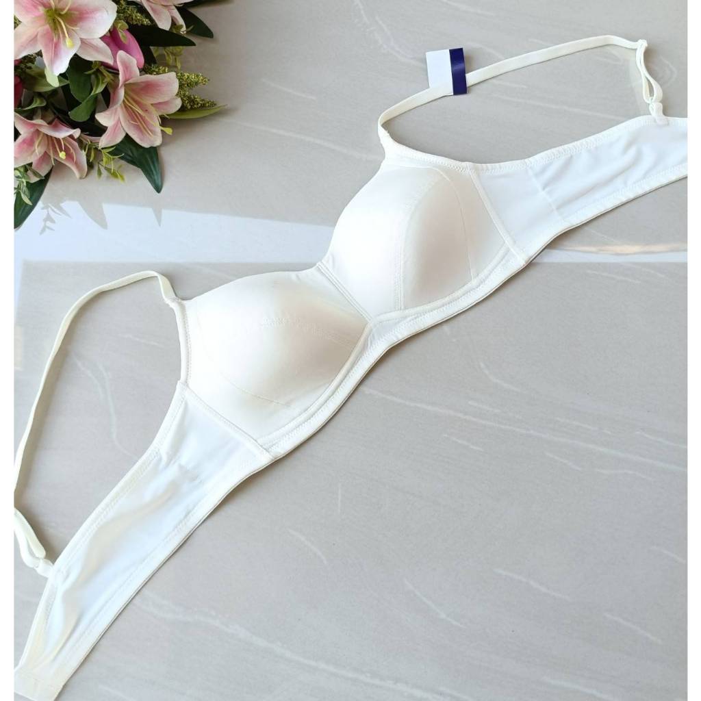 Wacoal รุ่น WB9M21 บราไม่มีโครง ฟองบาง