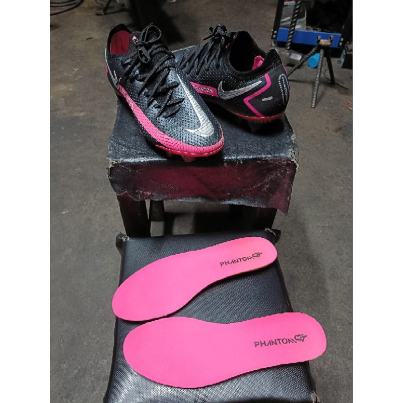 Nike Fantom GT Size 39 / 245 Cmรองเท้าฟุตบอลมือสอง รองเท้าสตั๊ด