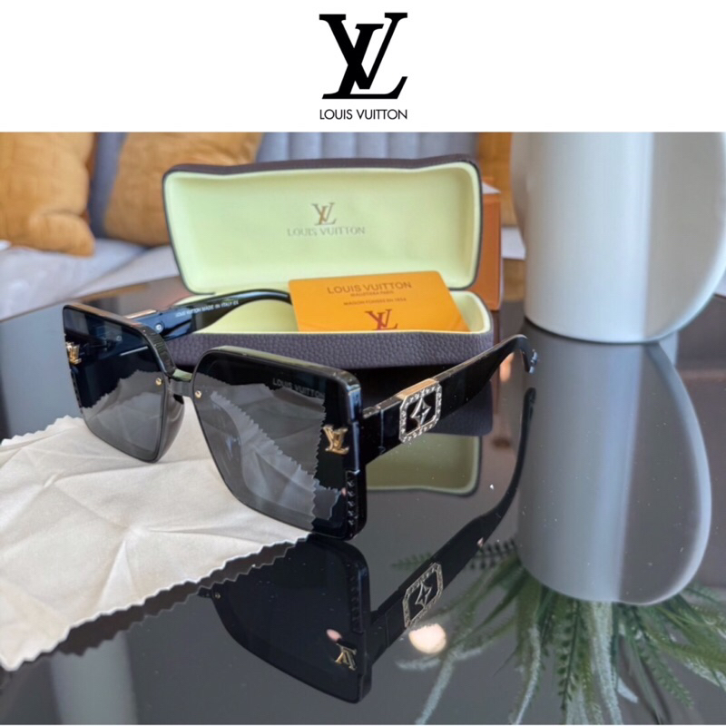 แว่นตากันแดด Louis Vuitton Sunglasses