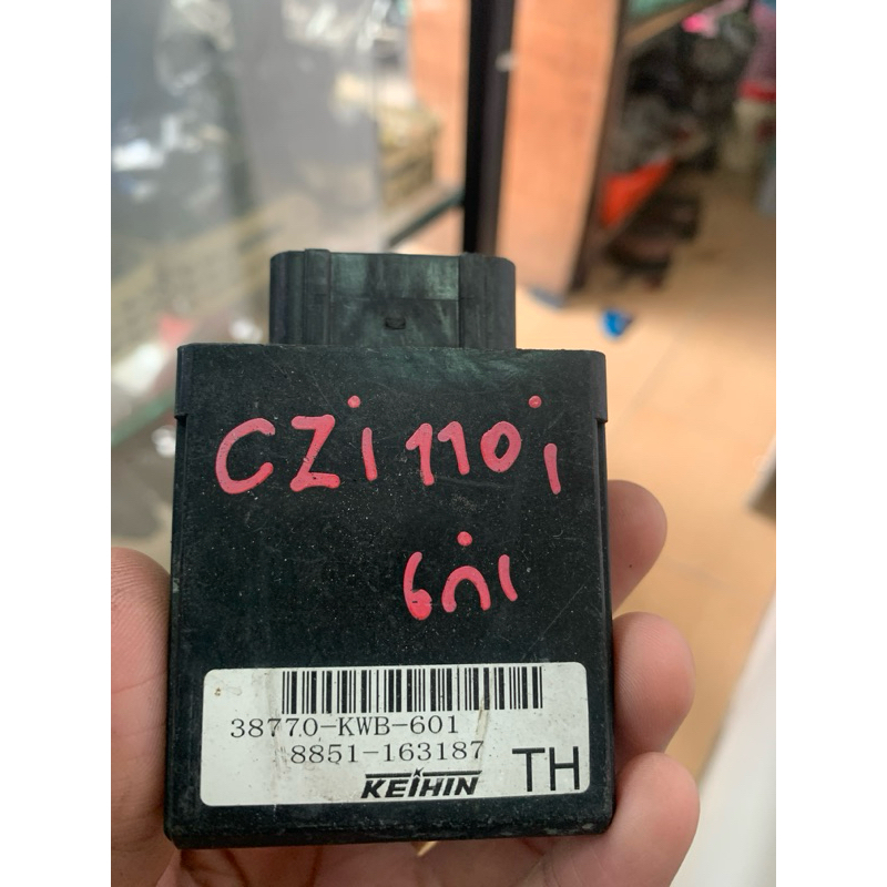 กล่องไฟCZi-110แท้ติดรถมือ2 กล่องไฟCZi-110แท้ติดรถมือ2