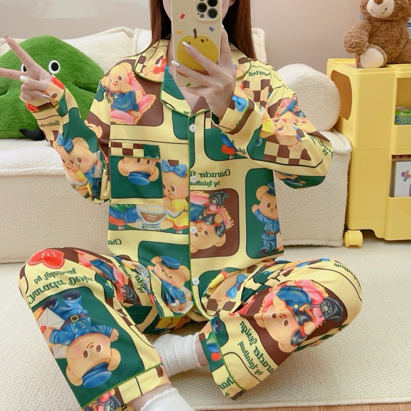 ชุดนอนไหมอิตาลีลายเจ้าหมีเนย🐻🧈มีบิ๊กไซต์