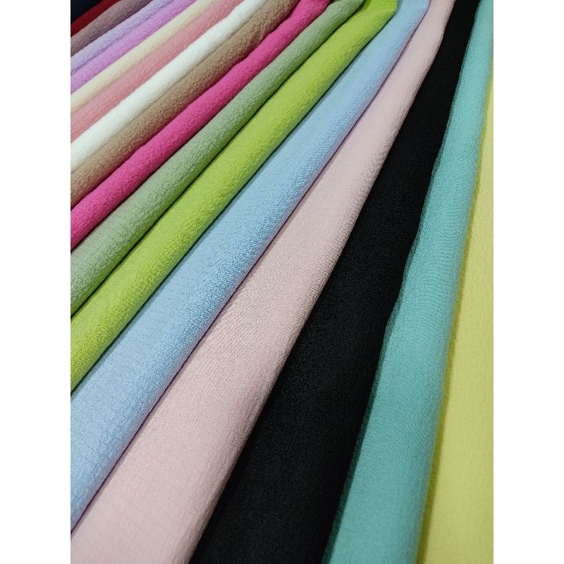 ผ้า BUBBLE สีพื้น ยืดนิดๆ มีลายในตัวผ้า สวย นิ่มมาก ใส่สบาย ไม่หนาไม่บาง มี 18 สี หน้ากว้าง 157 - 160 cm #ผ้าเมตร - รูปที่ 7