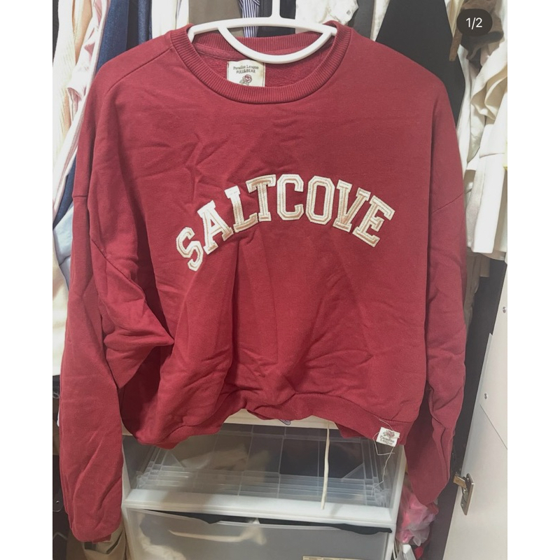 Pull and bear sweater crop สีแดง