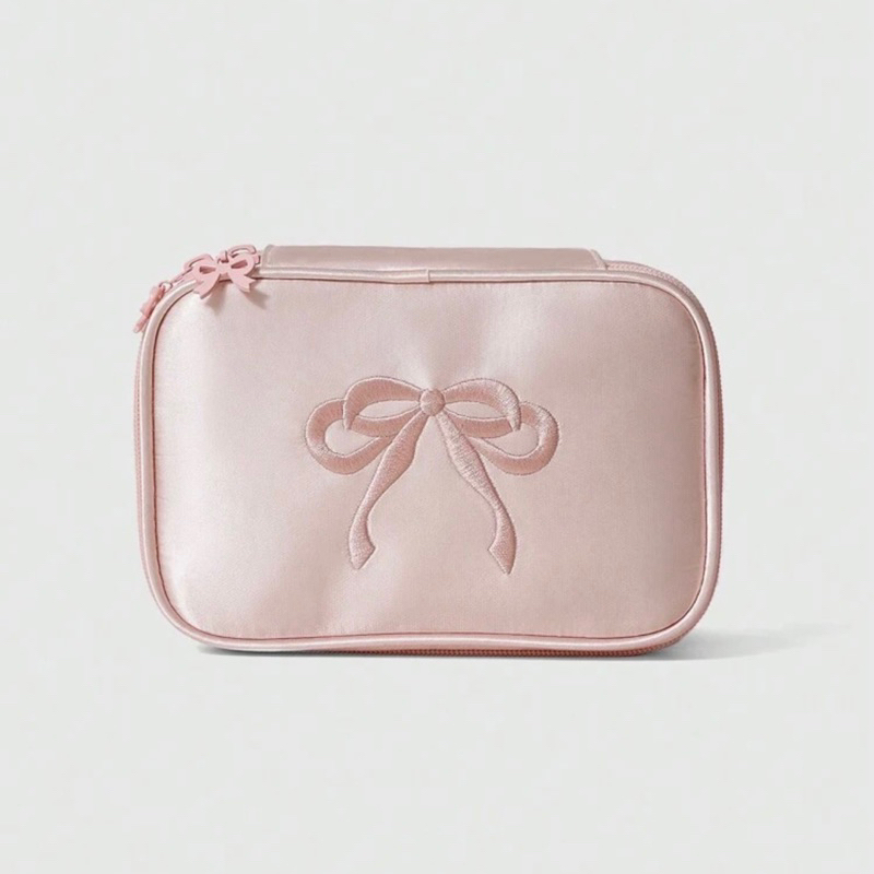 ROMWE Kawaii กระเป๋าใส่เครื่องสำอางค์ ริบบิ้นปัก ลายปัก ผ้าซาติน น่ารักกก ใส่ของได้เยอะ